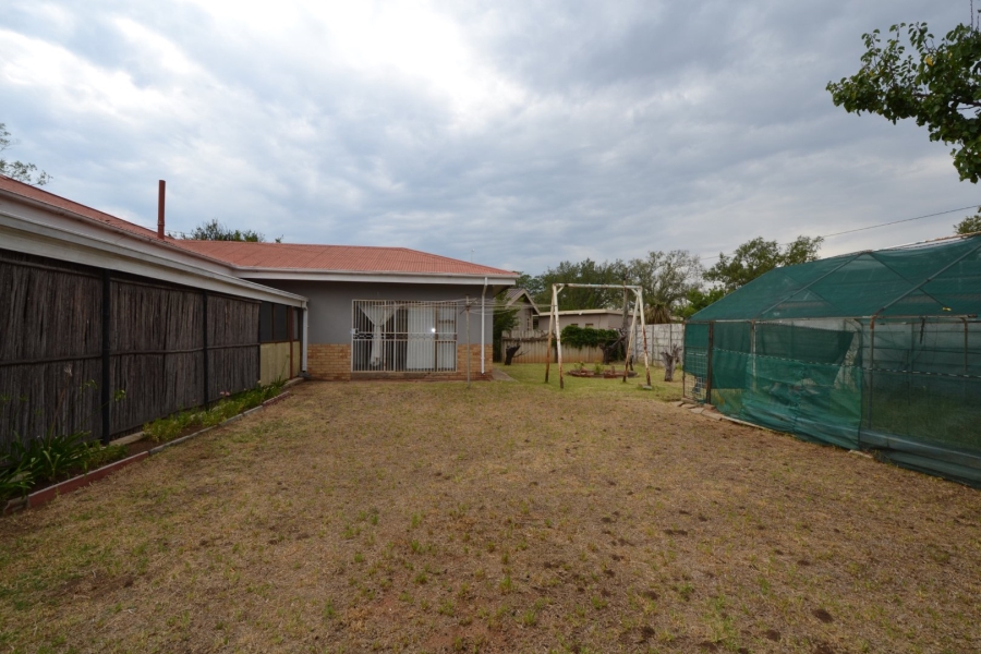 5 Bedroom Property for Sale in Hennenman Free State